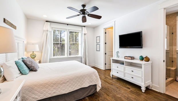 'seas The Day' In Watercolor Beach 5 Bdrm/slps 10 Steps To Dragonfly Pool! 5 Bedroom Home by RedAwning - Foto 4, Habitación