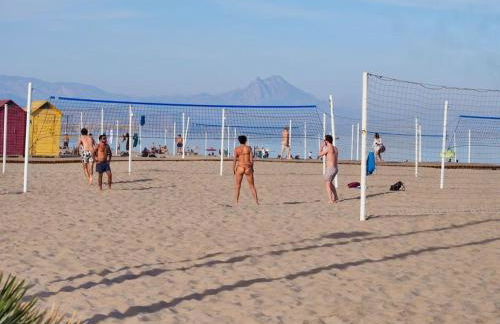 Apartamento playa Muchavista de 3 hab y piscina - Foto 25