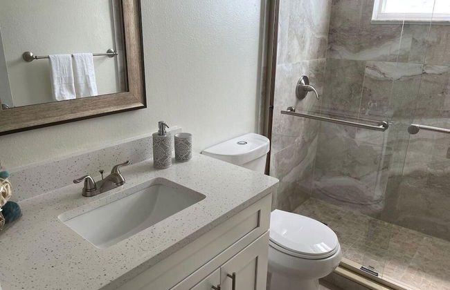 Three Bedroom Apartment #7 -- 2737 NPB -- Vusa Three Bedroom Condo Apartment - Foto 30