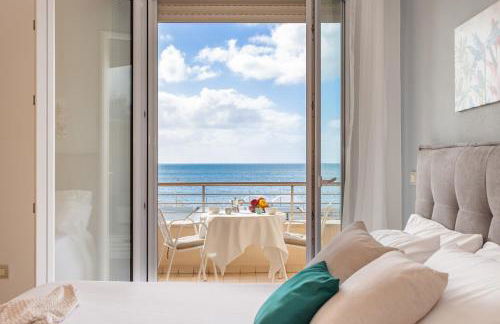 Unicorn House - Stunning sea view with pool - Foto 1