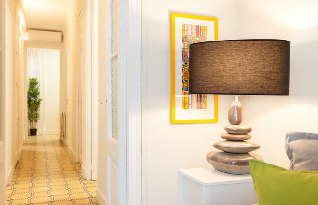 Centric Apartment Gaudi - Photo 21