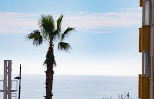 Apartamento a 50 metros del mar con párking - Foto 4