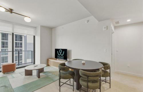 Central Downtown Condo with Pool & Gym - Foto 4