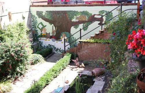 On the Quay - Foto 17