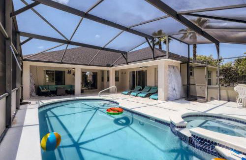 NEW Modern Relaxing 4 Bedroom Pool Villa Near Disney's Parks - Foto 27