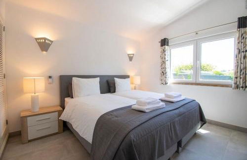 Lavanda Magnificent Five Bedroom Villa in Carvoe - Foto 120