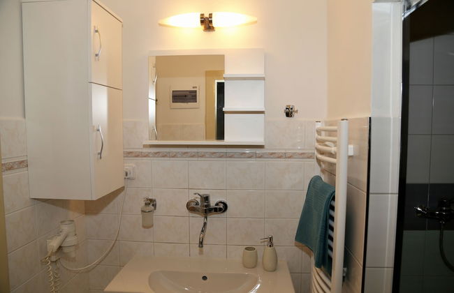 Apartments Kroměříž - Photo 45