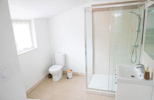 Gîte Les Camélias 2 chambres, 2 salles de bains - Foto 4