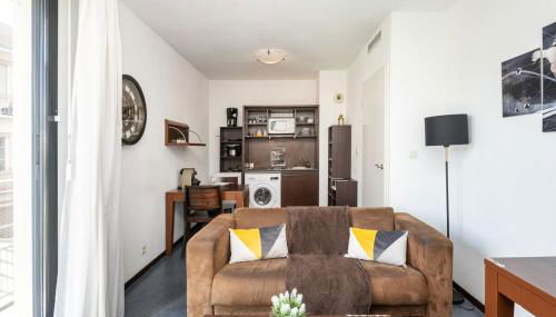 le Valmy avec balcon - Photo 3