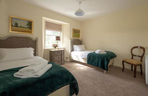 Stormont House - Photo 14