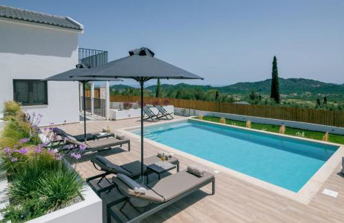 Villa Verde - Heated Pool with Stunning Views, by ZanteWize - Foto 18