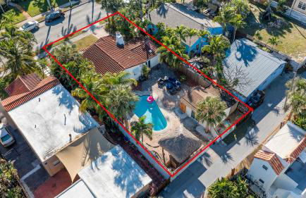 #NEW Tiki Oasis Private Pool Guest House - Foto 6