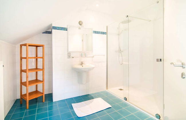 Luxurious Villa With Pool and Sauna, and Very Suitable for Culinary Workshops - Foto 38