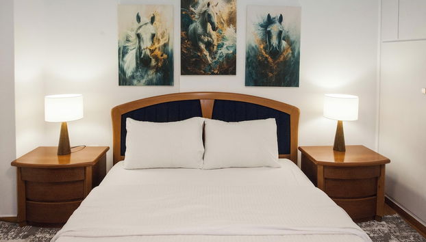 Stylish Renovated 2 Bd Apt in Exarcheia - Foto 5, Habitación