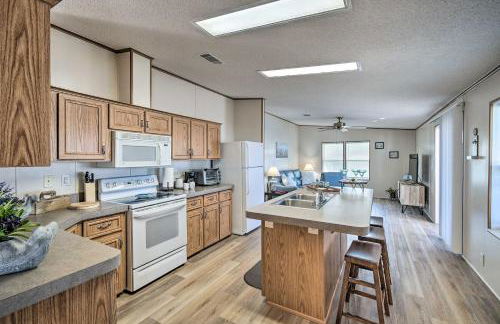 Sunny Waterfront Welaka Home with Private Dock! - Foto 8