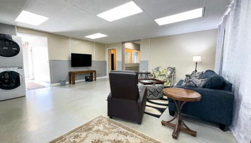 1 Bedroom, 1 Bath, Ranch Style - Photo 4