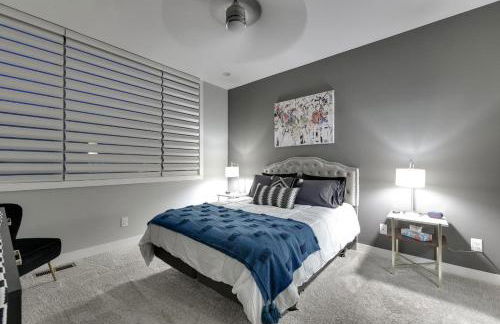 Modern Townhome Near Downtown walk to CWS! - Foto 8