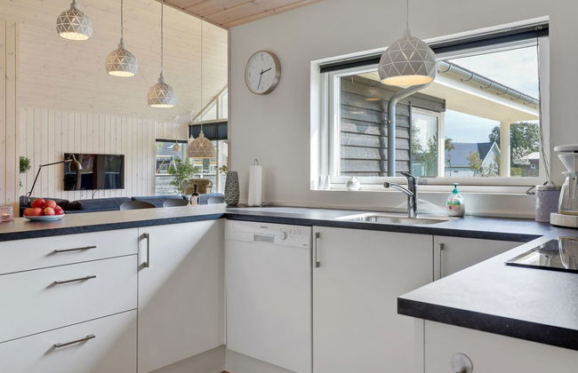 4 bedroom House in Nexø with terrace - Photo 19