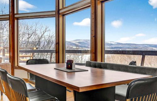 Modern Mountain Cabin with Hot Tub and Game Room Near Moorefield, West Virginia - Foto 21