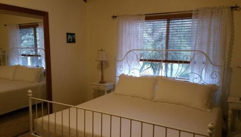 Lovely Mountain Lake Chalet by Yosemite: Equipped! - Foto 5