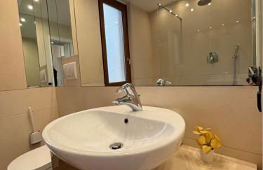 Vincent's Place, Vatican City - Foto 38