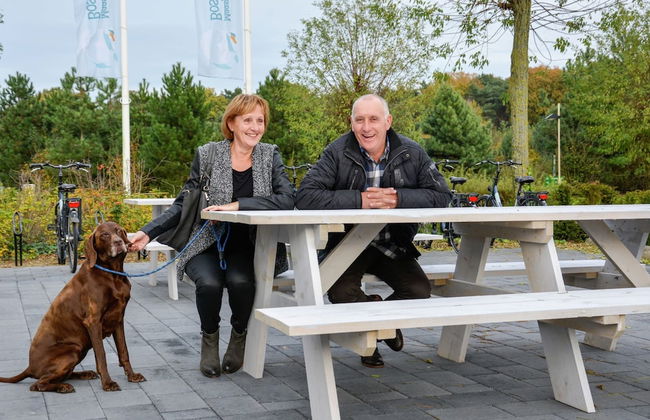 Tail-wagging Lake Escape - Photo 17