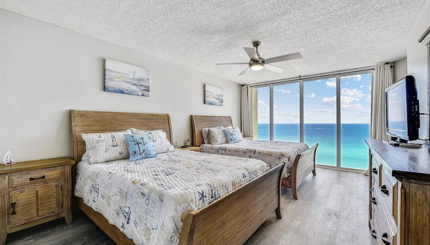 Long Beach Tower 3, #1303 - Completely Renovated 2 Bedroom . 2 Condo by RedAwning - Foto 2, Habitación