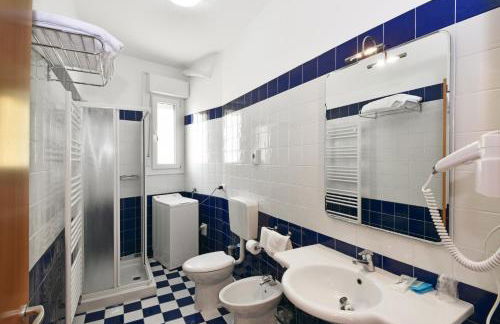 Hotel Villa Olga - Photo 65