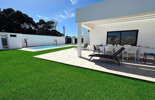 Bella Casa Total House - Photo 15