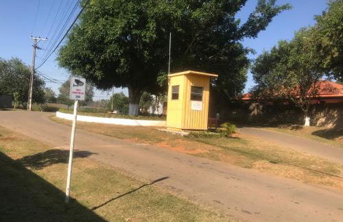 Piscina Climatizada - Chácara em Condominio - Foto 63
