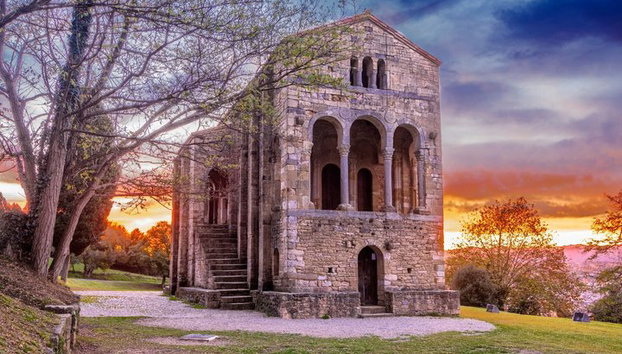 TOP Oviedo: Visita Guiada privada con tu móvil - Foto 3