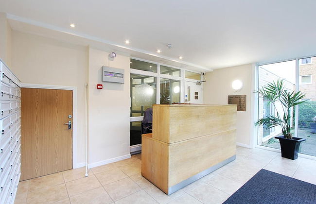 Cozy London Stratford Apartment With Gym - Foto 1