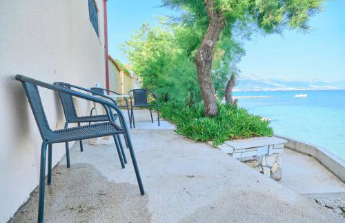 Beachfront Villa Mihovil With Direct Beach Access - Foto 3