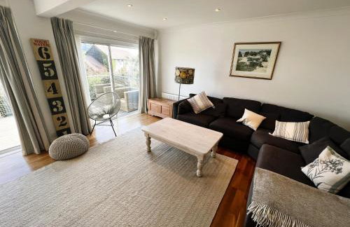 North Quay - Pet friendly Luxury Townhouse overlooking Bembridge Harbour - Photo 22