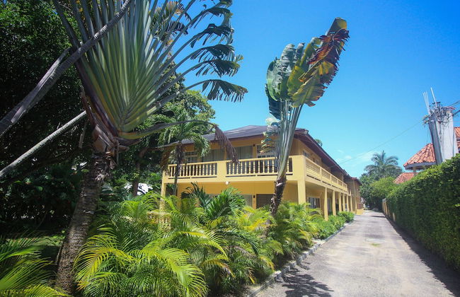 Moon Rooms at Moonrise Villa - Photo 62