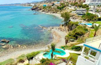 The Penthouse Panorama Exclusive Seafront Estate - Photo 1