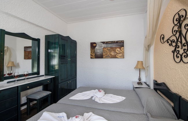 Hotel Castle Suites - Photo 73