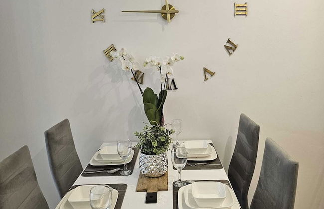 2 Bed Apartment in Zyrardow - Photo 26