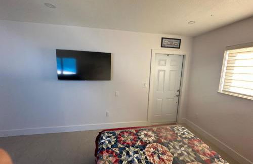 Miramar's Studio - Photo 12