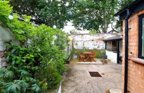 2 Ashby Place - Photo 37