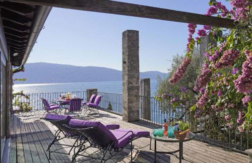 Villa Rachele: stunning luxury villa in centre Gargnano with private pool and breathtaking views - Foto 44