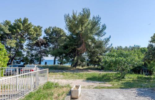 Meje seafront suite - Photo 33