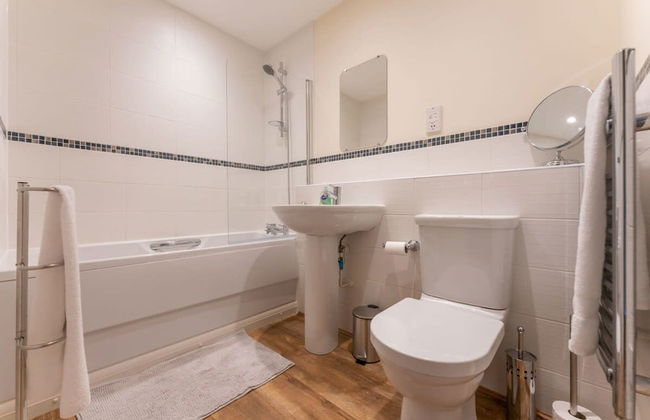 Luxury 2 Bed Apartment Parking by NEC Solihull - Foto 10