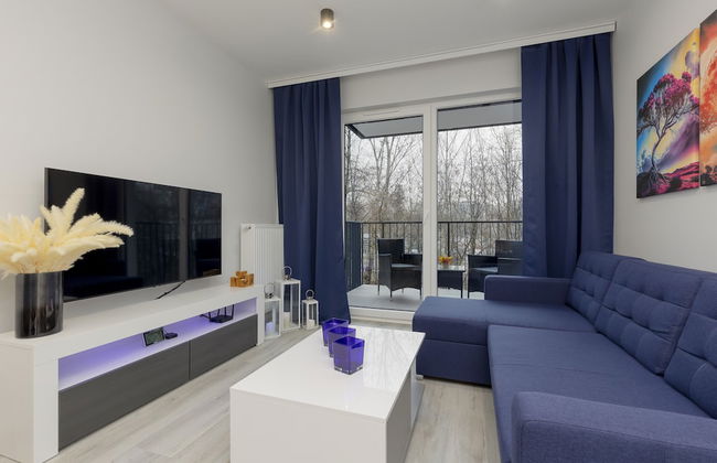 Dark Blue and Grey Apartment by Renters - Foto 7