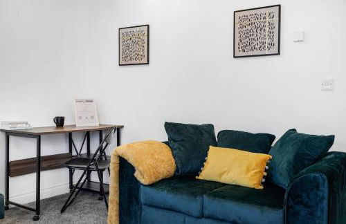 3 BR 6 Beds 3 Bath Garden Parking Heathrow 15 min Windsor & Legoland - Foto 8