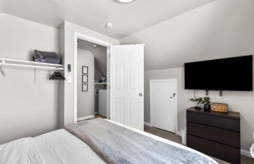 4 Bedroom Bungalow in the - Heart of Metro Detroit - Foto 14