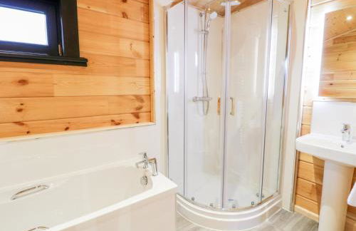 Bryn Eiddon Log Cabin - Photo 25