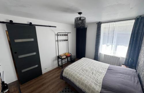 Logement avec terrasse et parking - Photo 8