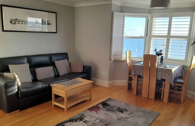 Direct Sea Views, Seafront Location & Free Parking - Foto 28