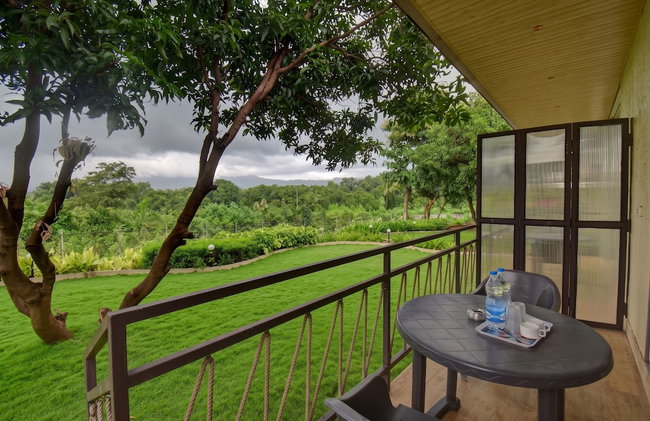 Tiki Farms – Polynesian Boutique Resort, Karjat - Foto 3
